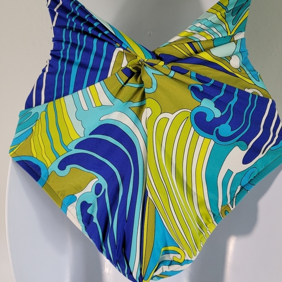 TRINA TURK Women's One-Piece Swimsuit Sz 6 Blue/Green Paisley Pool Beach Cottage - Picture 7 of 11